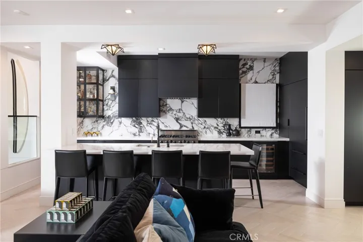 414 Acacia Avenue, Corona Del Mar, California 92625