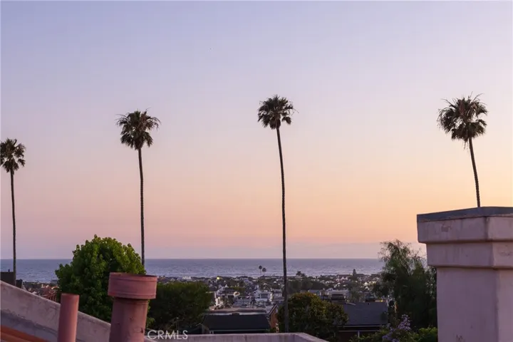 414 Acacia Avenue, Corona Del Mar, California 92625