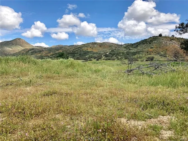 42370 Round Top Canyon Road, Aguanga, California 92536