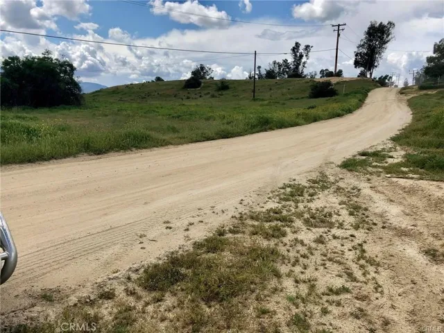 42370 Round Top Canyon Road, Aguanga, California 92536