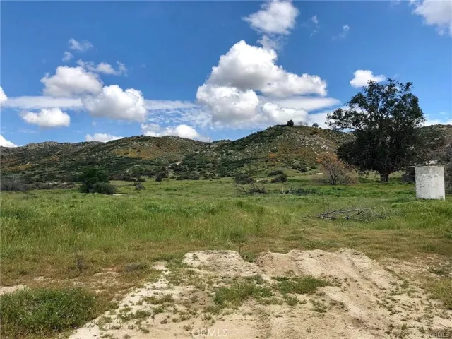 42370 Round Top Canyon Road, Aguanga, California 92536