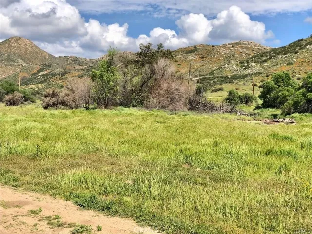 42370 Round Top Canyon Road, Aguanga, California 92536
