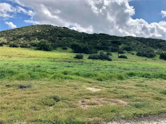 42370 Round Top Canyon Road, Aguanga, California 92536