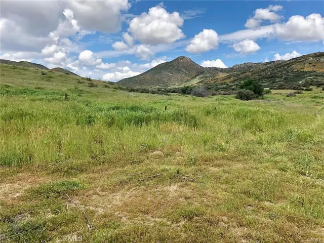 42370 Round Top Canyon Road, Aguanga, California 92536