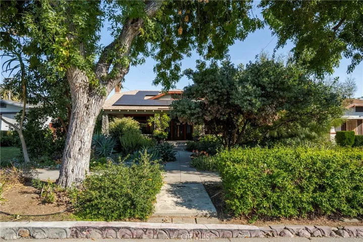466 N Campus Avenue, Upland, California 91786