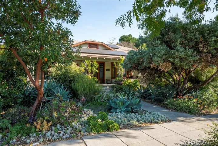466 N Campus Avenue, Upland, California 91786