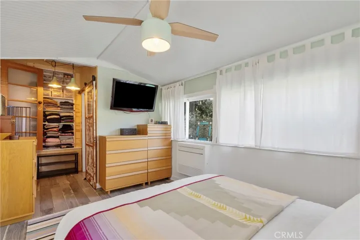 466 N Campus Avenue, Upland, California 91786