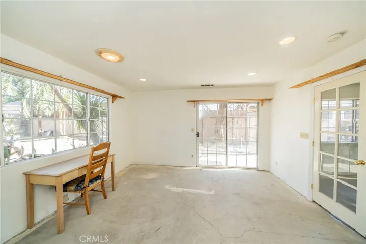 15738 Merrill Avenue, Fontana, California 92335
