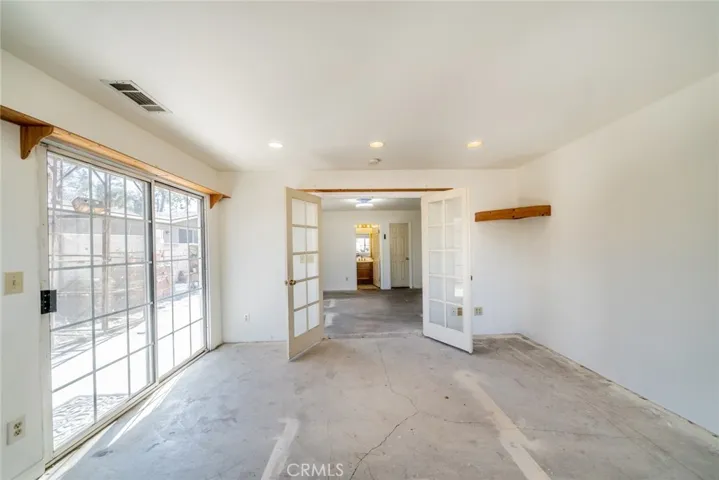15738 Merrill Avenue, Fontana, California 92335