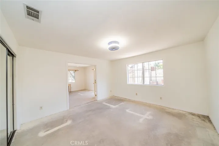 15738 Merrill Avenue, Fontana, California 92335