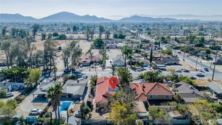 15738 Merrill Avenue, Fontana, California 92335