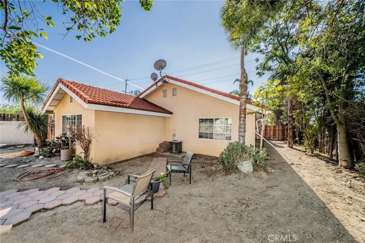 15738 Merrill Avenue, Fontana, California 92335