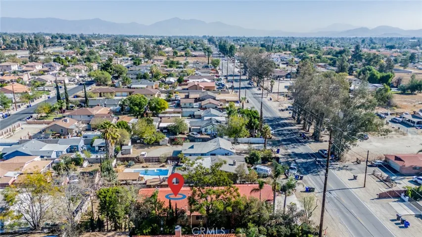 15738 Merrill Avenue, Fontana, California 92335