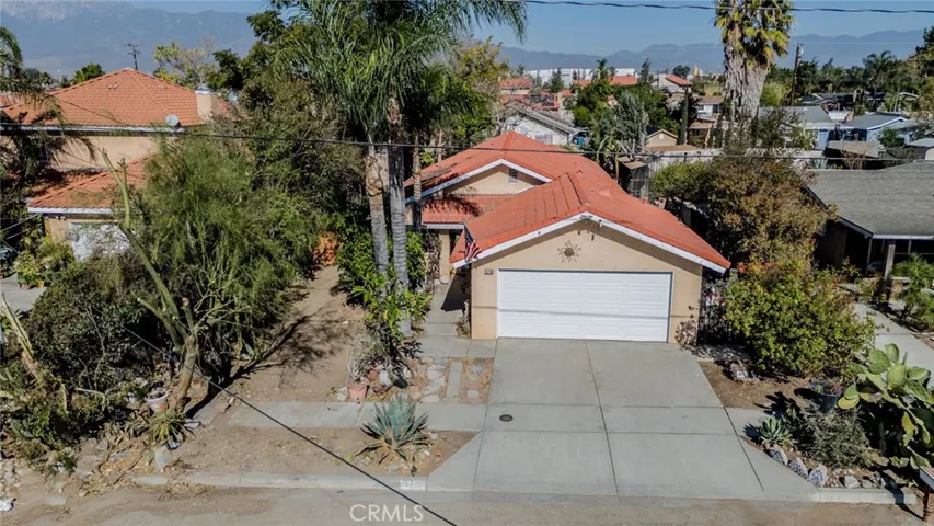 15738 Merrill Avenue, Fontana, California 92335