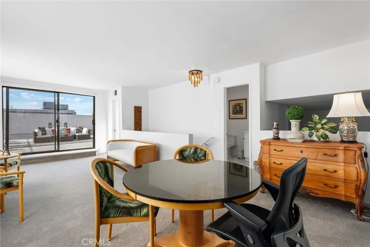 5339 Lindley Avenue 304, Tarzana, California 91356