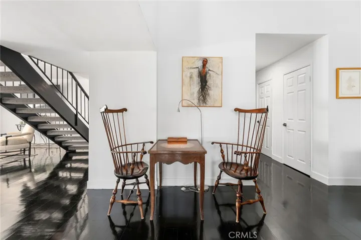 5339 Lindley Avenue 304, Tarzana, California 91356