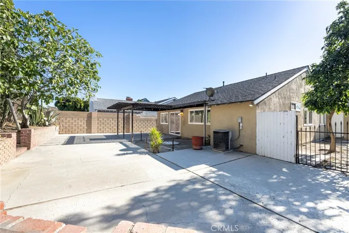 7335 E Calle Granada, Anaheim Hills, California 92808
