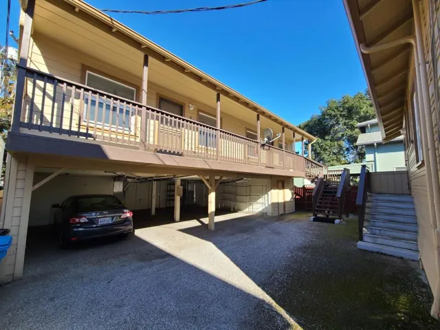 1130 Capuchino Avenue A, Burlingame, California 94010