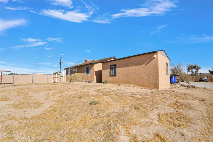 16748 Sunset Drive, Victorville, California 92395