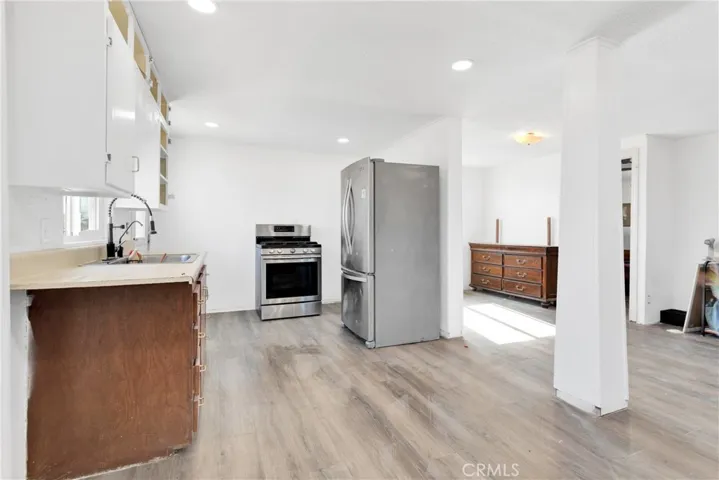 16748 Sunset Drive, Victorville, California 92395