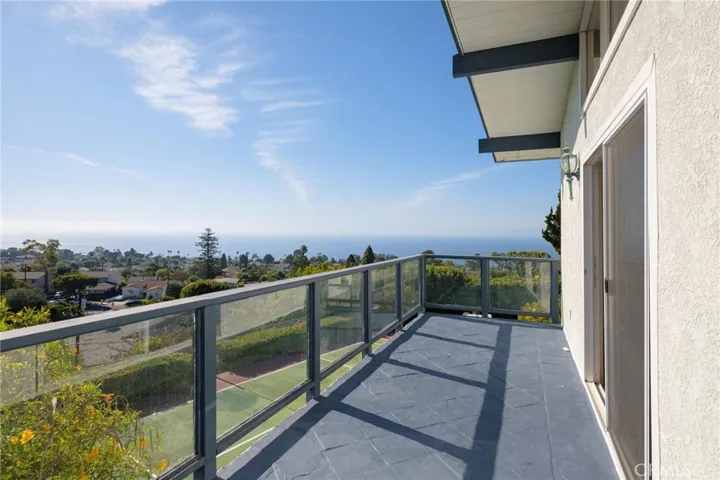 28245 Lobrook Drive, Rancho Palos Verdes, California 90275