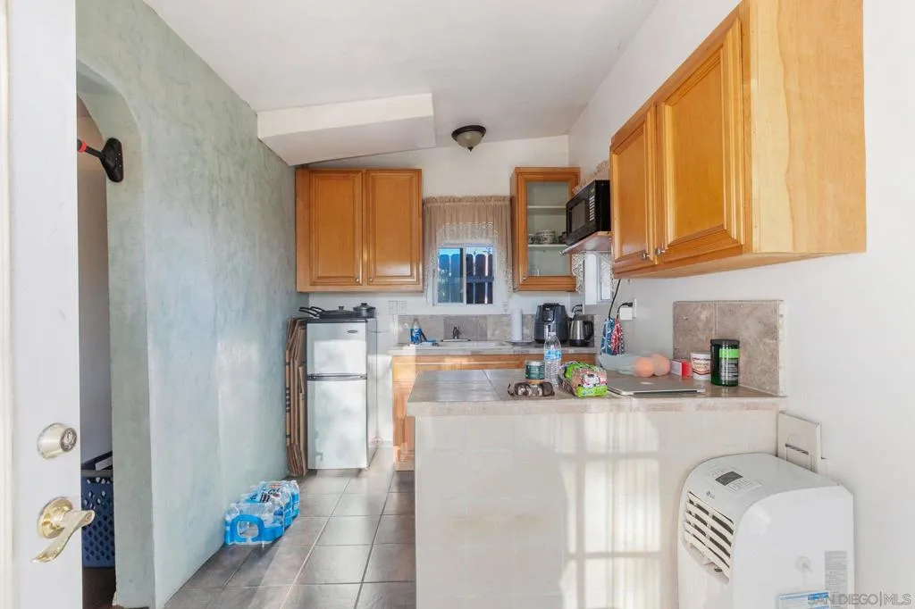 228 E 15th Ave, Escondido, California 92025 home-pic-13