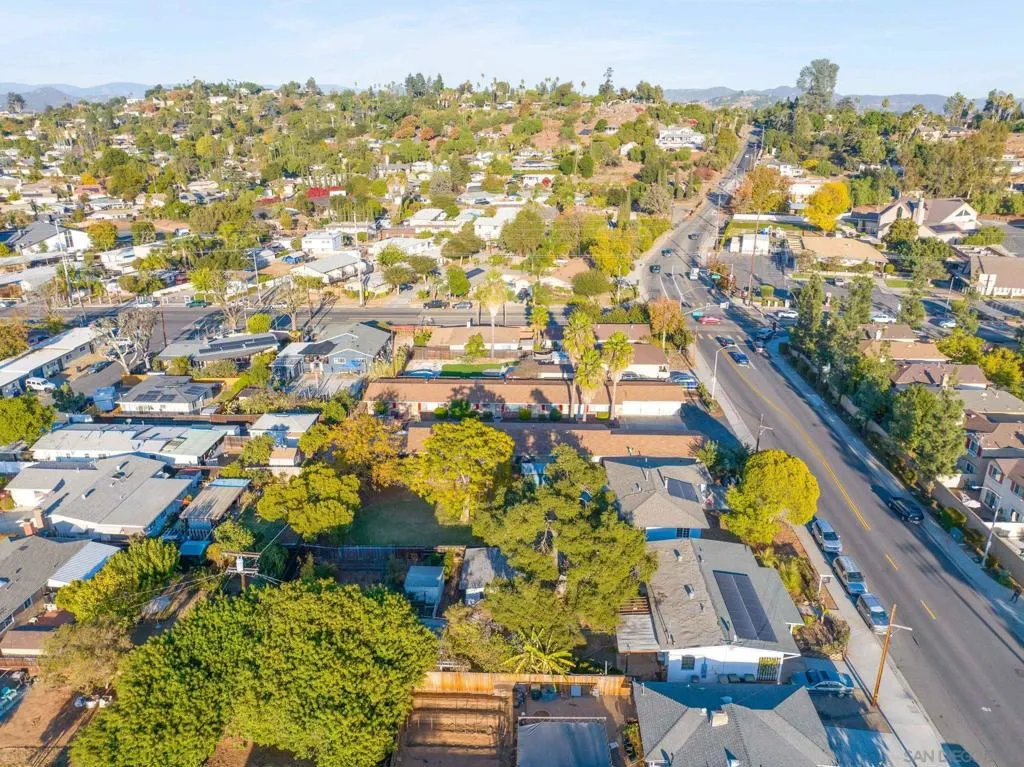 228 E 15th Ave, Escondido, California 92025 home-pic-21