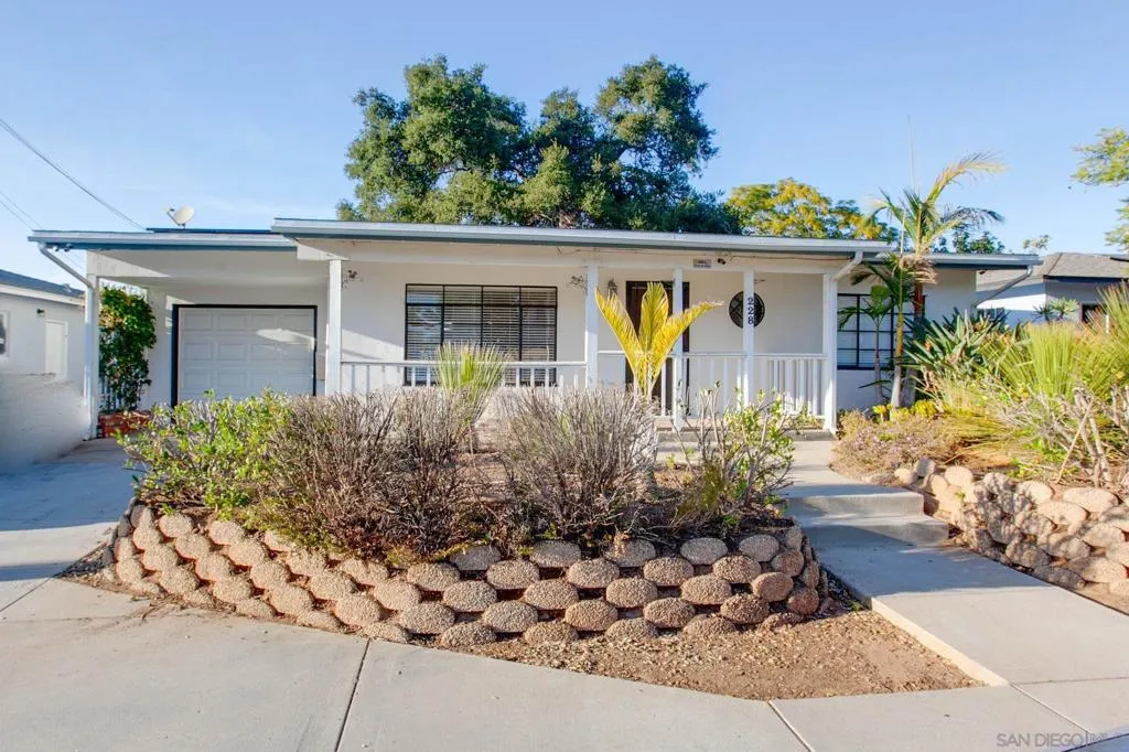228 E 15th Ave, Escondido, California 92025 home-pic-23