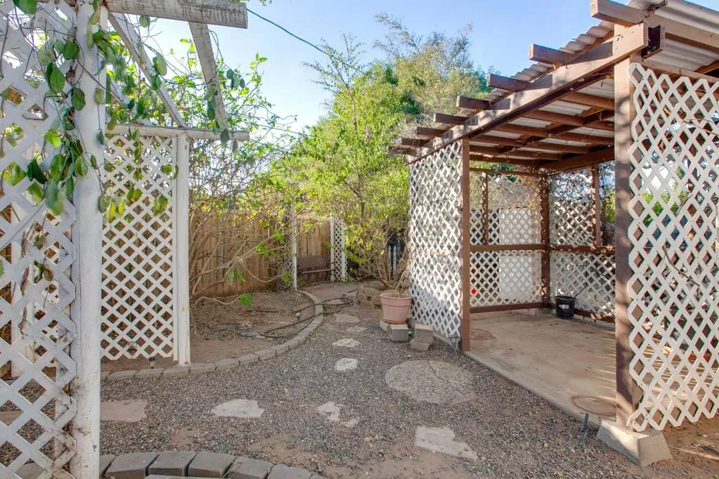 228 E 15th Ave, Escondido, California 92025 home-pic-11