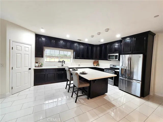 6650 Palm Avenue, Orland, California 95963
