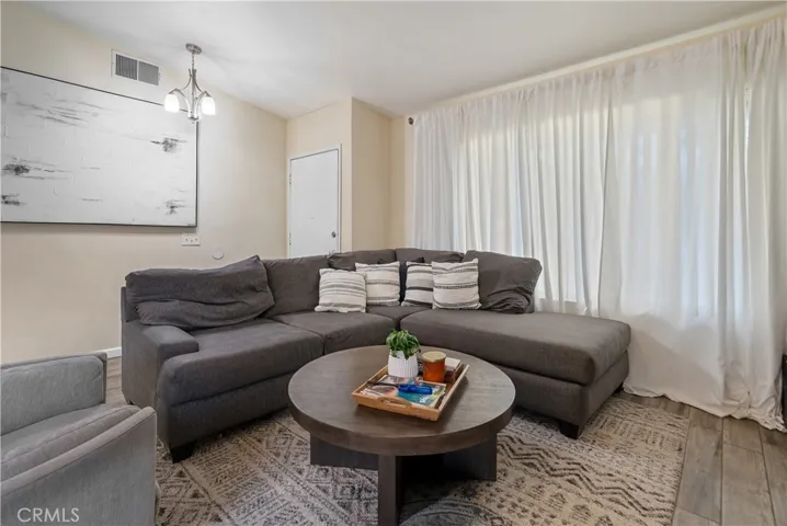 7477 Penwood Lane, Jurupa Valley, California 92509