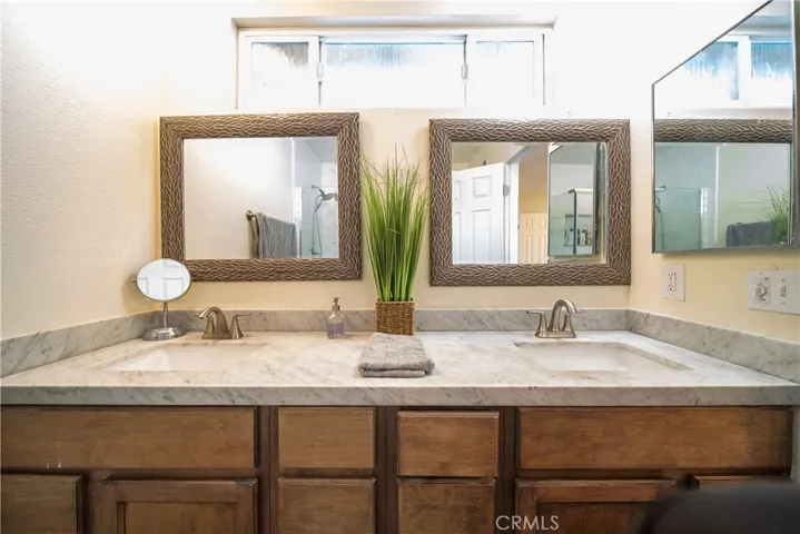 7477 Penwood Lane, Jurupa Valley, California 92509
