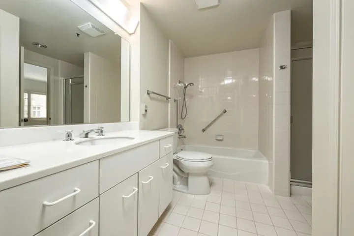 1 Baldwin Avenue 214, San Mateo, California 94401