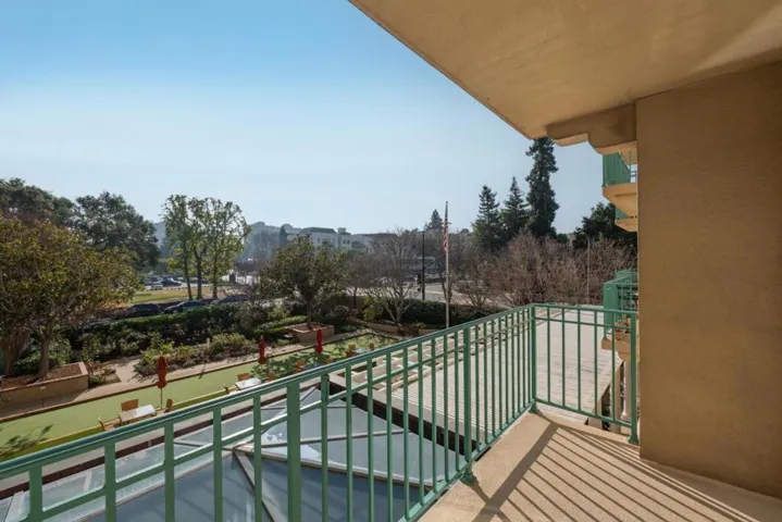 1 Baldwin Avenue 214, San Mateo, California 94401