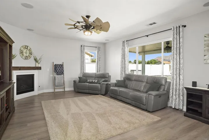 28578 Plantain, Menifee, California 92584