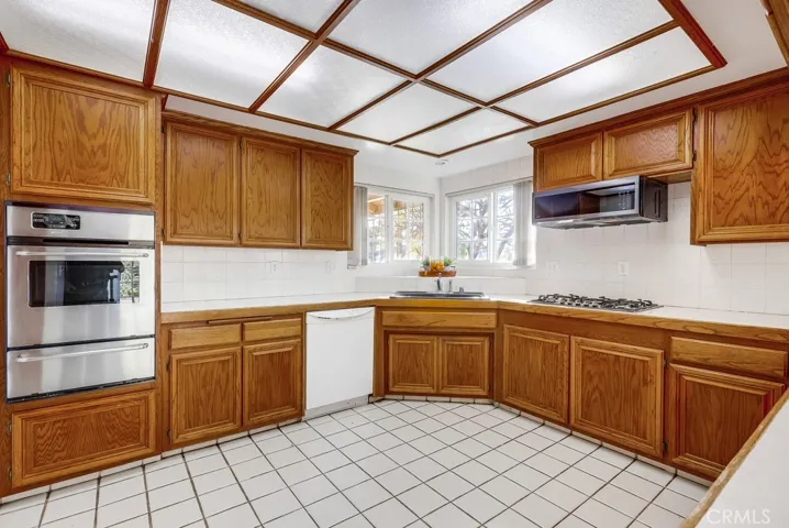 9601 Stanford Avenue, Garden Grove, California 92841