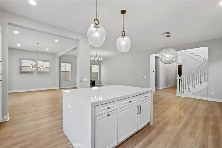 1749 Canyon Oaks Lane, Lake Forest, California 92610