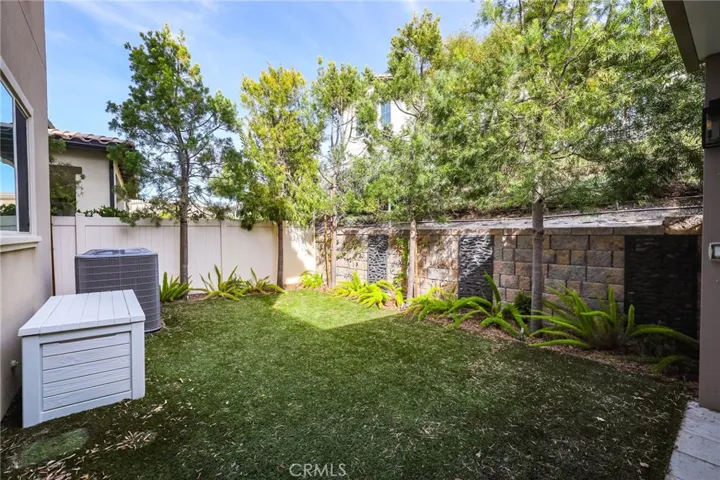 1749 Canyon Oaks Lane, Lake Forest, California 92610