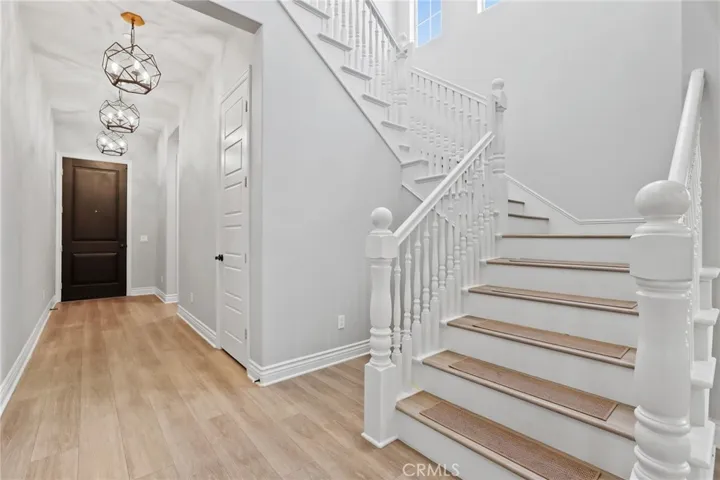 1749 Canyon Oaks Lane, Lake Forest, California 92610
