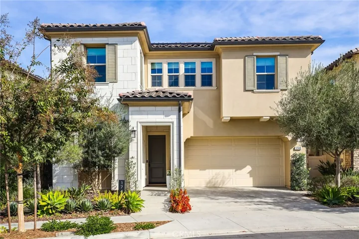 1749 Canyon Oaks Lane, Lake Forest, California 92610