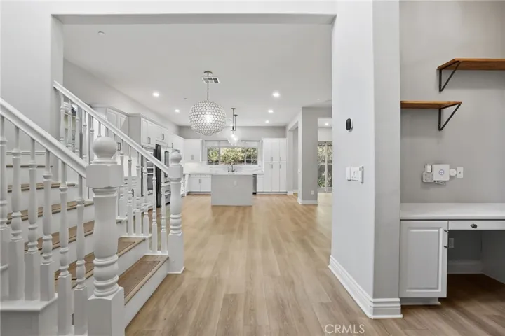 1749 Canyon Oaks Lane, Lake Forest, California 92610