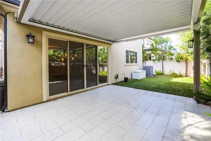 1749 Canyon Oaks Lane, Lake Forest, California 92610
