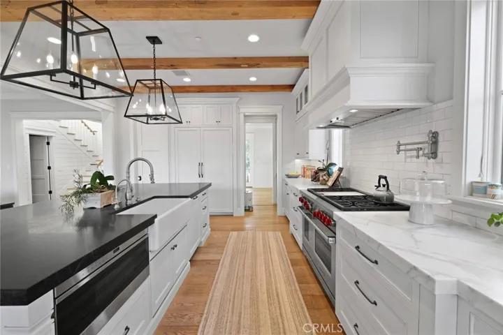 1836 Port Wheeler Place, Newport Beach, California 92660
