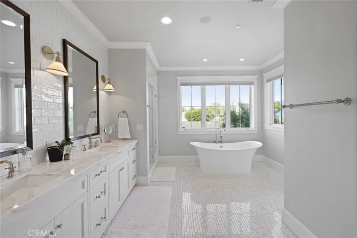 1836 Port Wheeler Place, Newport Beach, California 92660