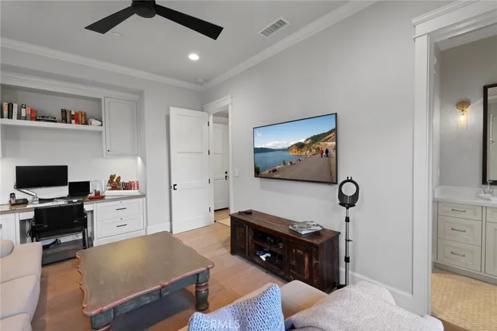 1836 Port Wheeler Place, Newport Beach, California 92660