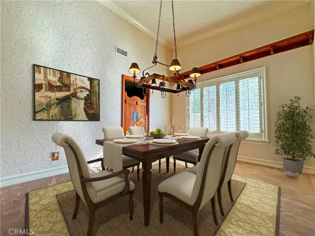 1316 N Erin Avenue, Upland, California 91786