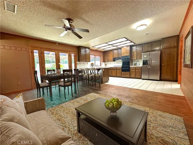 1316 N Erin Avenue, Upland, California 91786