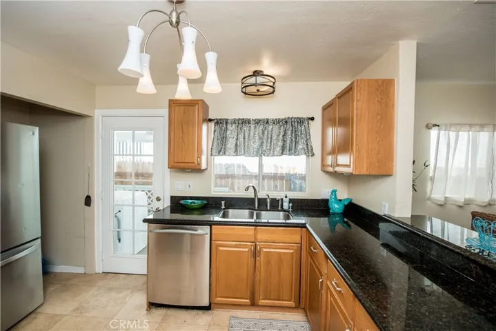323 N Woods Avenue, Fullerton, California 92832