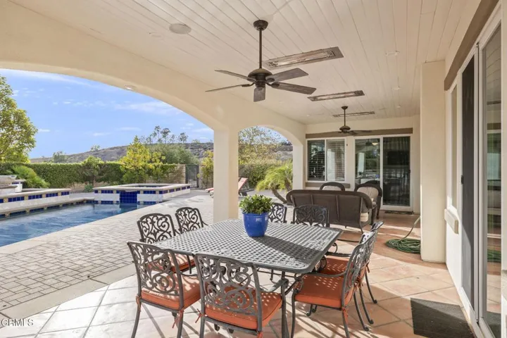 99-web-or-mls-UpmarketMedia-7391Elk-84