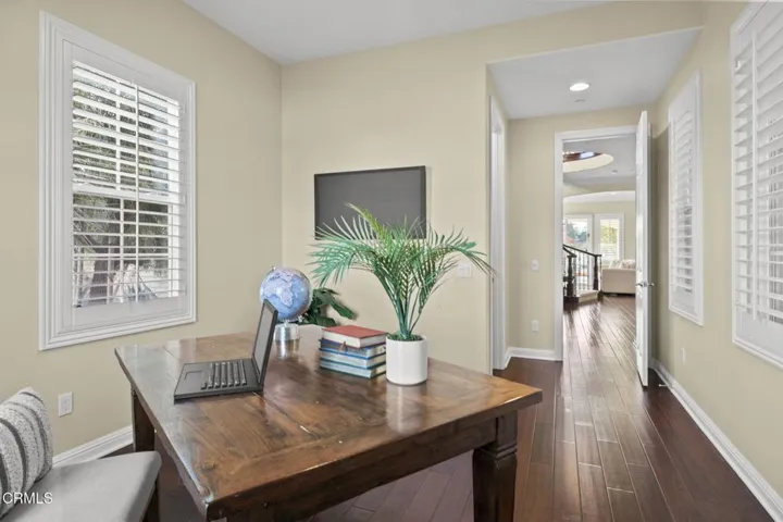 64-web-or-mls-UpmarketMedia-7391Elk-261